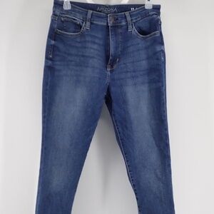 Arizona Jean Co Women's Size 11 Blue Jeggings Juniors High Rise Straight Leg